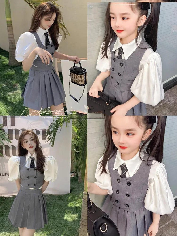 

Korean Girls' Four-piece Spring and Summer Parent-child Children's British College Style Puff Sleeve Mother-daughter Vest Suit