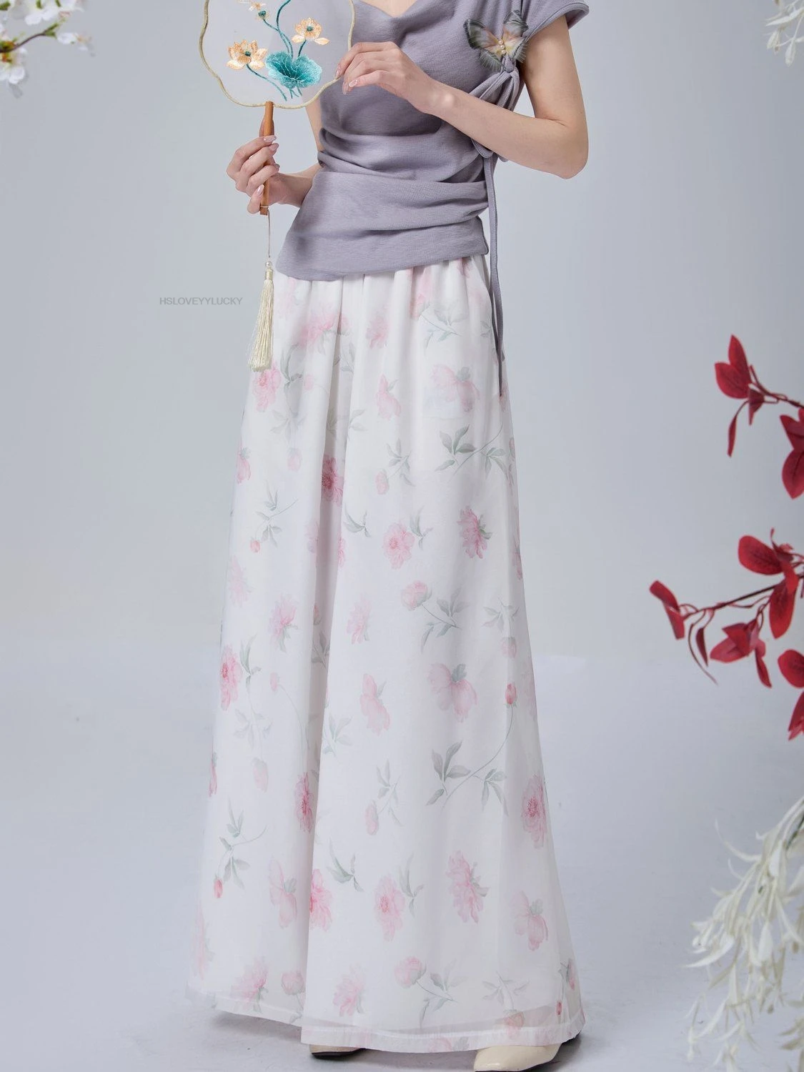 Song Dynasty Style Improved Hanfu skirt-pants New Chinese Style Floral wide-leg Pants With Pockets Commuting And Casual Pants