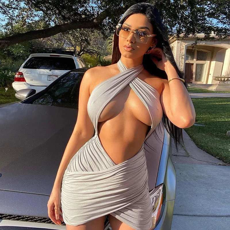 Sexy Plissee Neckholder Abend Party Kleid Sommer Kurze Cut Out Kleider für Frauen Enge Club Mini Kleid Clubwear