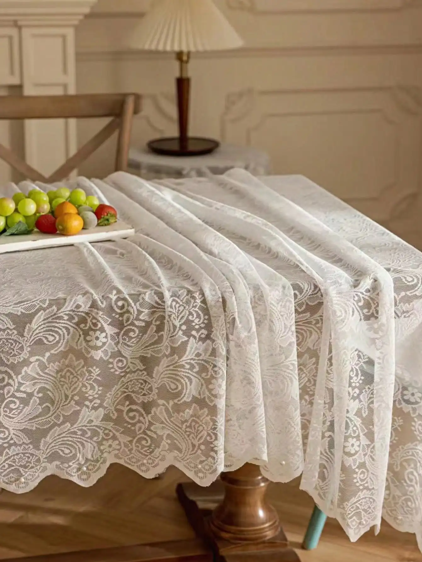 White Vintage Lace Beaded Romantic Light Luxury Tablecloth Decorative Background Lace Overlay Cloth Suitable for Wedding Banquets, Birthday Parties, Holiday Parties, Anniversary Celebrations 1Pc