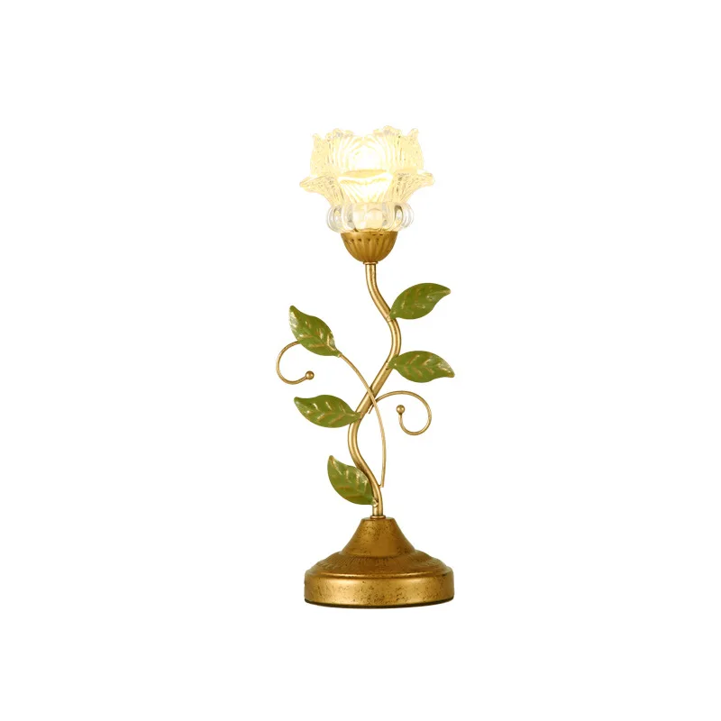 American Style Desk Lamp: French vintage country-style living room lighting fixture