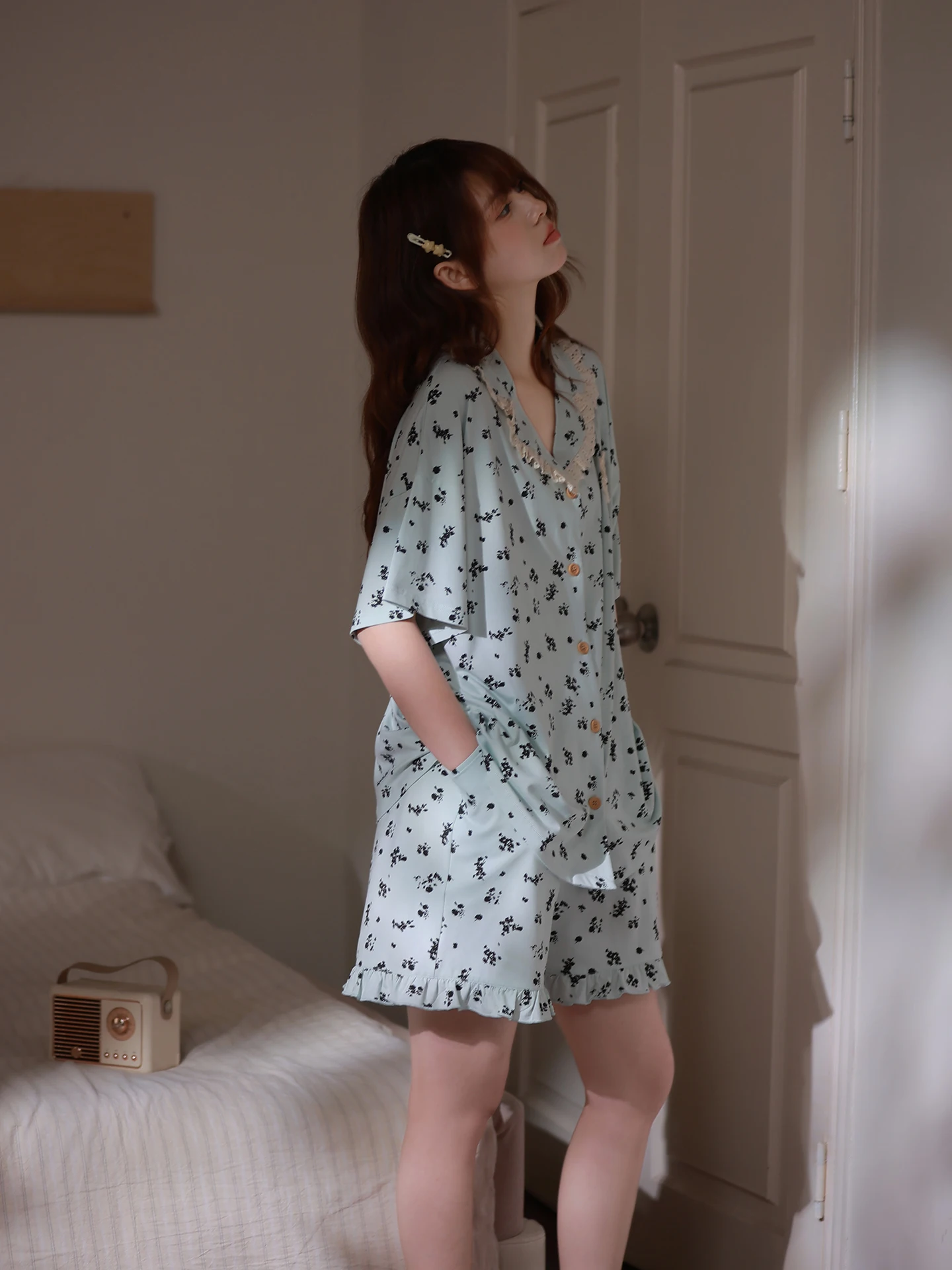 mrs-si-li-cool-sensation-modal-sleepwear-women's-short-sleeve-short-pants-sweet-blue-floral-summer-beautiful-home-clothes