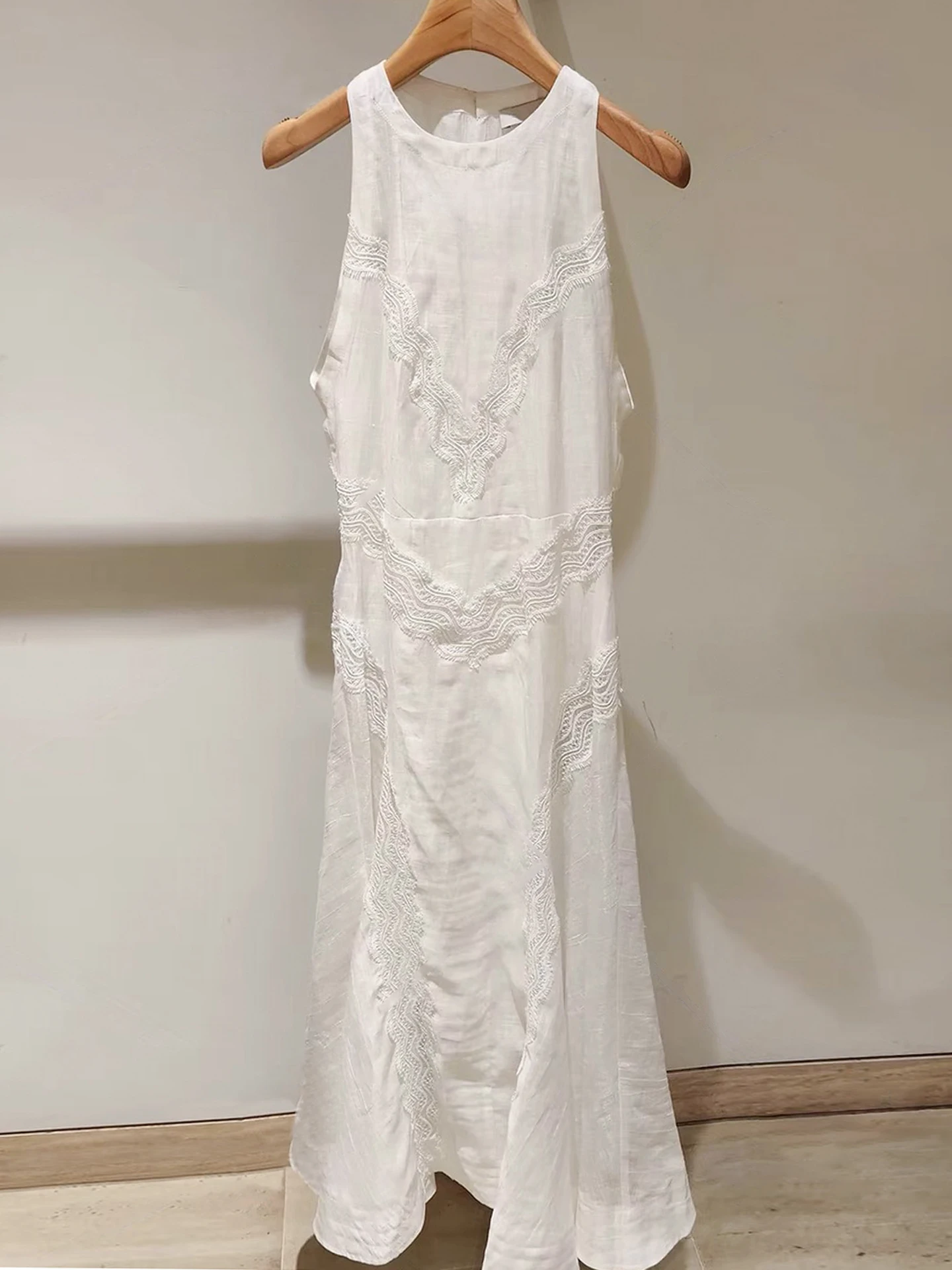 

Элегантное летнее платье с длинным кружевным вышитым жилетом, завышенной талией, А-силуэтом, круглым вырезом, однотонное, для повседневной носки