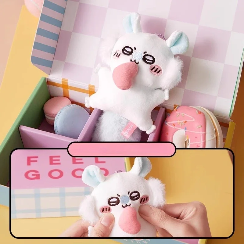 

Chiikawa Momonga Flying Squirrel Plush Keychain - Cute Peach Heart Anime Kawaii Pendant for Bags, Backpacks, Gift