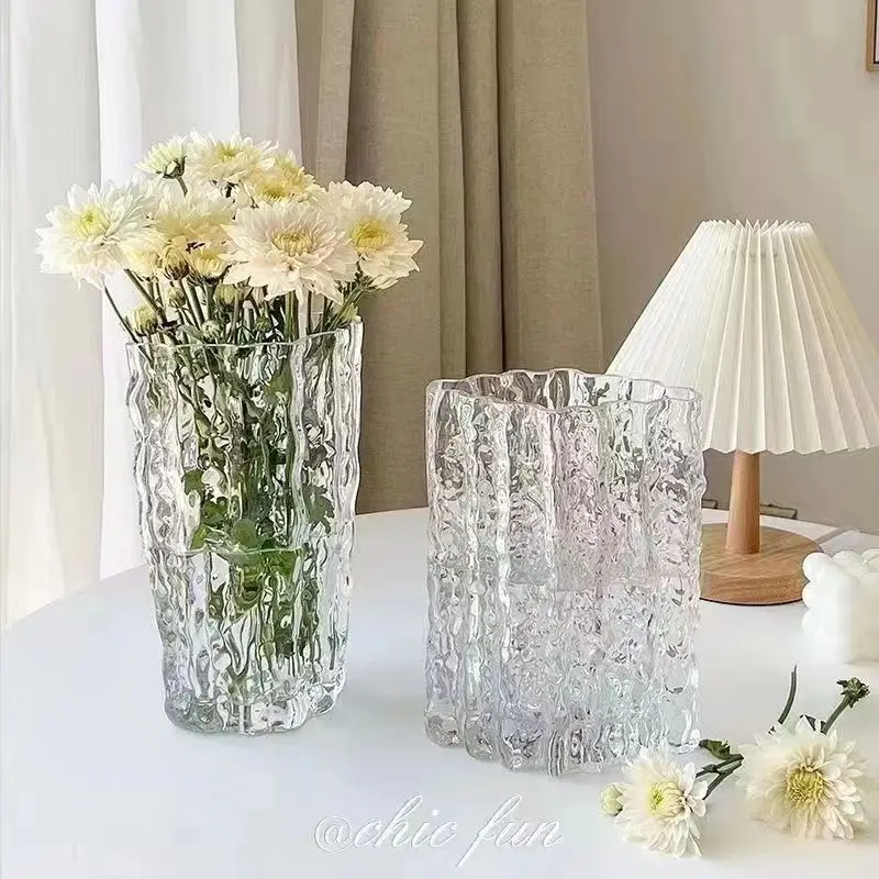 Withered European style modern simple handmade transparent glass vase, living room small fresh ornament, flower arrangement, fre