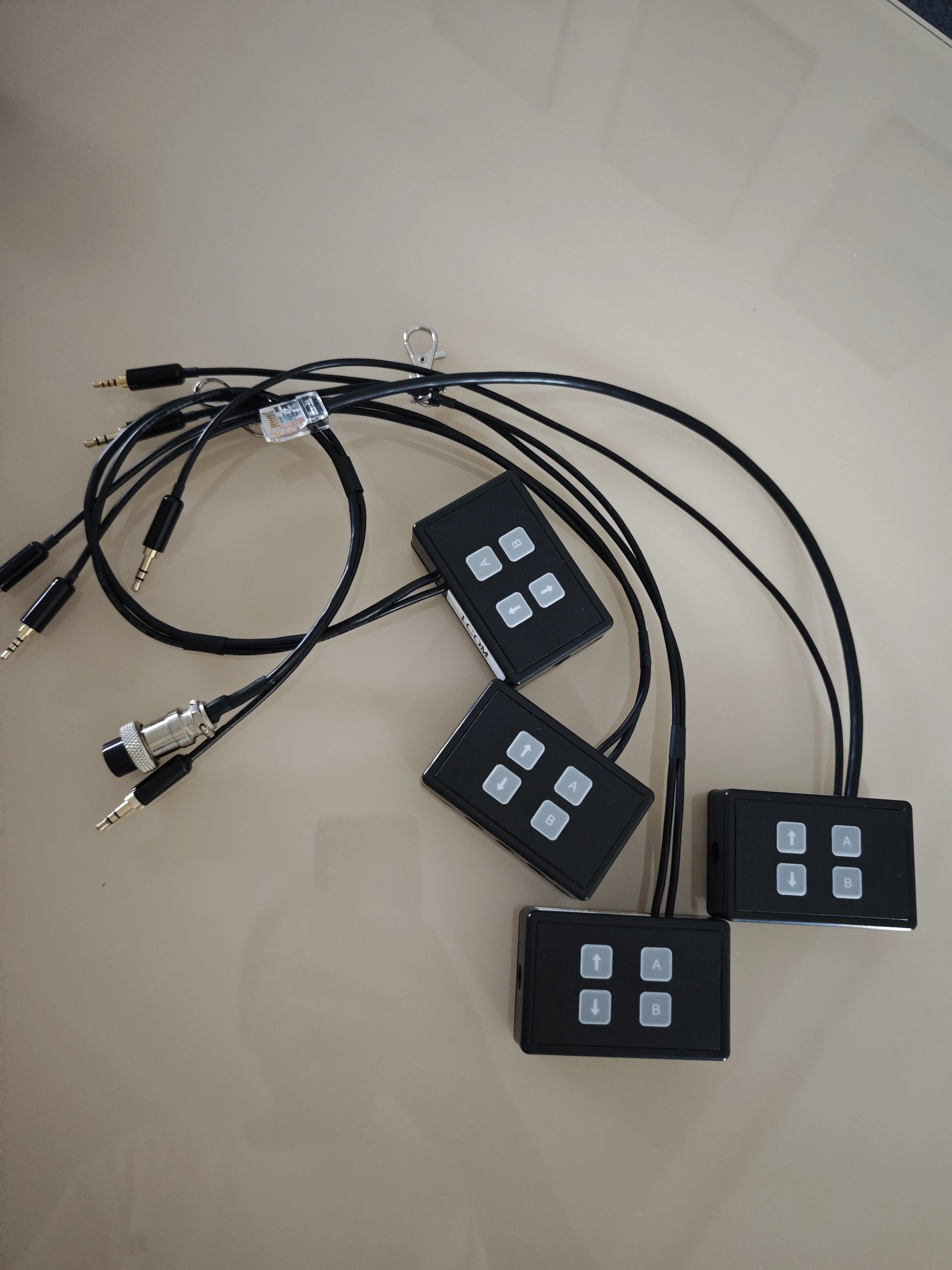 The External Foot Switch Headset Microphone Adapter Box For ICOM IC-7300 IC-705  ftdx10 ft710 ft891 ft817 ft450d ID-5100v