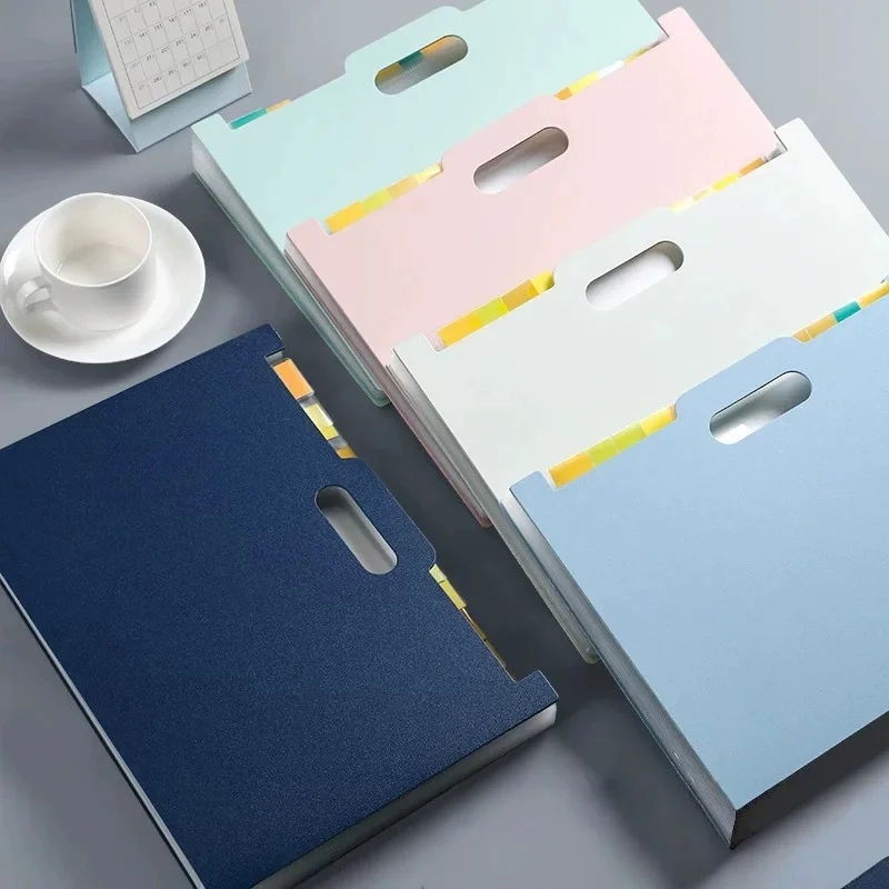 منظم ملفات الأكورديون مع 13 جيبًا، مجلد ملفات موسع مع جيب ملصق، جزء علوي مفتوح مستقيم، وثيقة ورقية بحجم A4/حرف