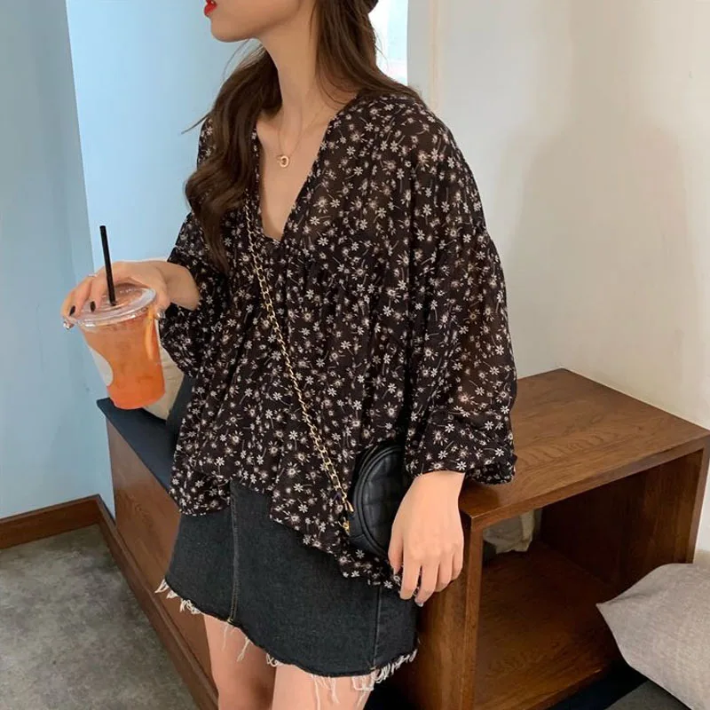 2026 Spring Floral Print Blouse V-neck Chiffon Shirt Women Sweet Tops Long Sleeve Casual Loose Slim Lady Clothes New Elegant