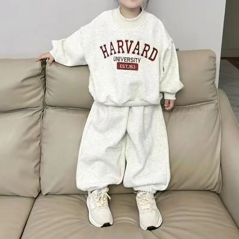 Kinderkleidung Sweatshirt-Sets Herbst Baby Jungen Mädchen Mode Einfacher Buchstabendruck Pullover Top+Hose 2-teiliges Set Kinder Trainingsanzug – Detail 4