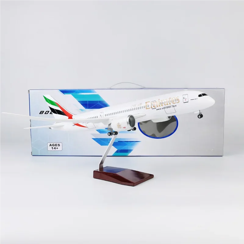 

1/130 Scale Aircraft 47cm Emirates Airways B787 Resin Diecast Airplane Assemble Model With Lamp & Wooden Base Toy Collectible