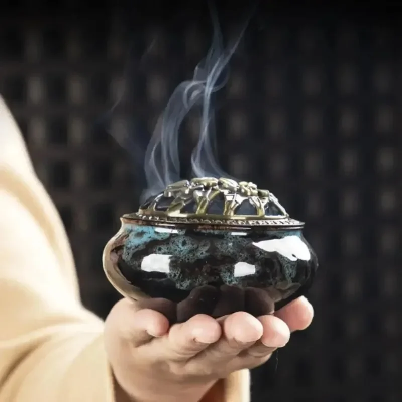Ice Crack Pattern Incense Burner with Lid Fireproof Heat Resistant Hollow Top Holder for Tower Cone Slow Smoke Peaceful Home