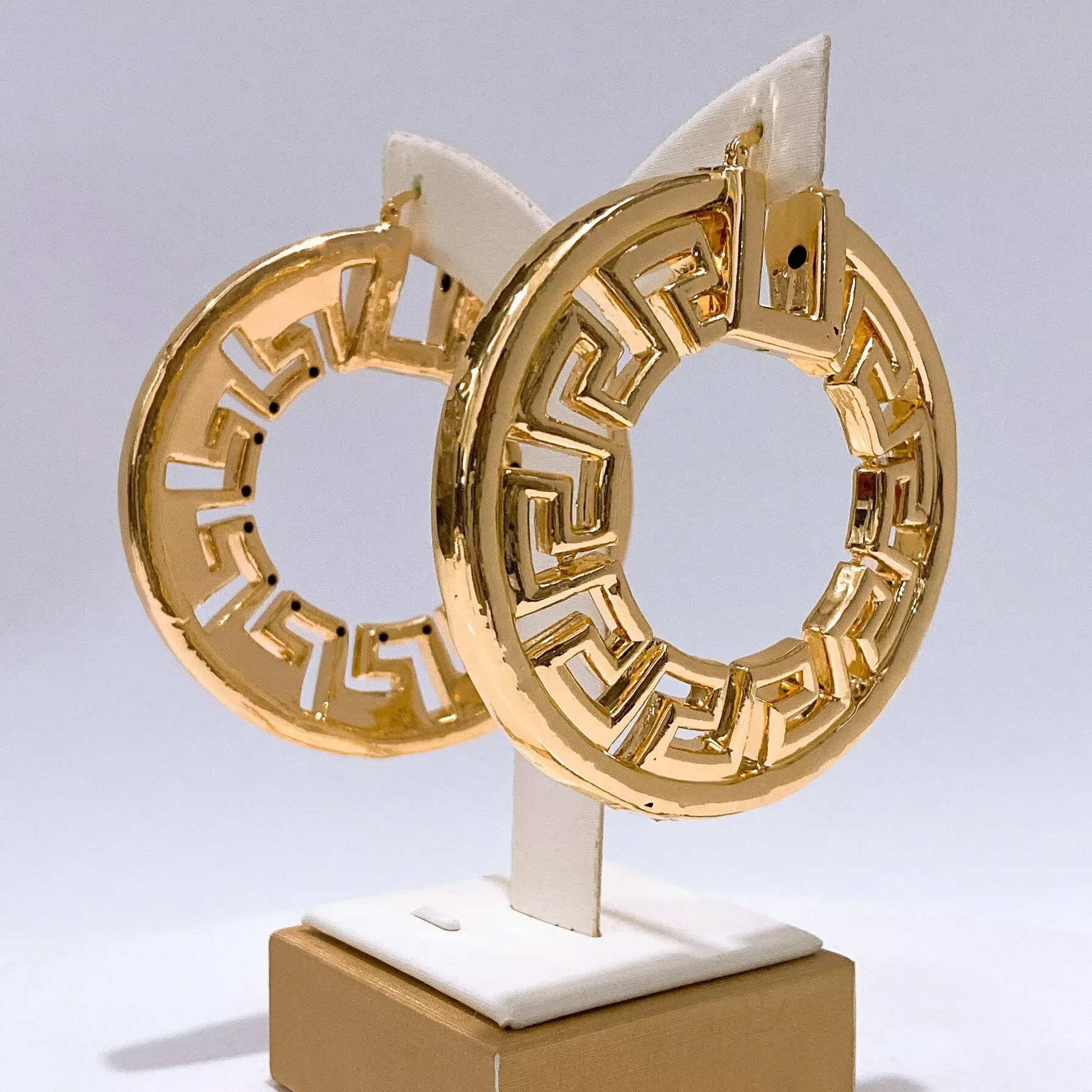 

Новые позолоченные греческие серьги-кольца для ключей, большой массивный дизайн с вневременными геометрическими узорами, массивные обручи для женских украшений