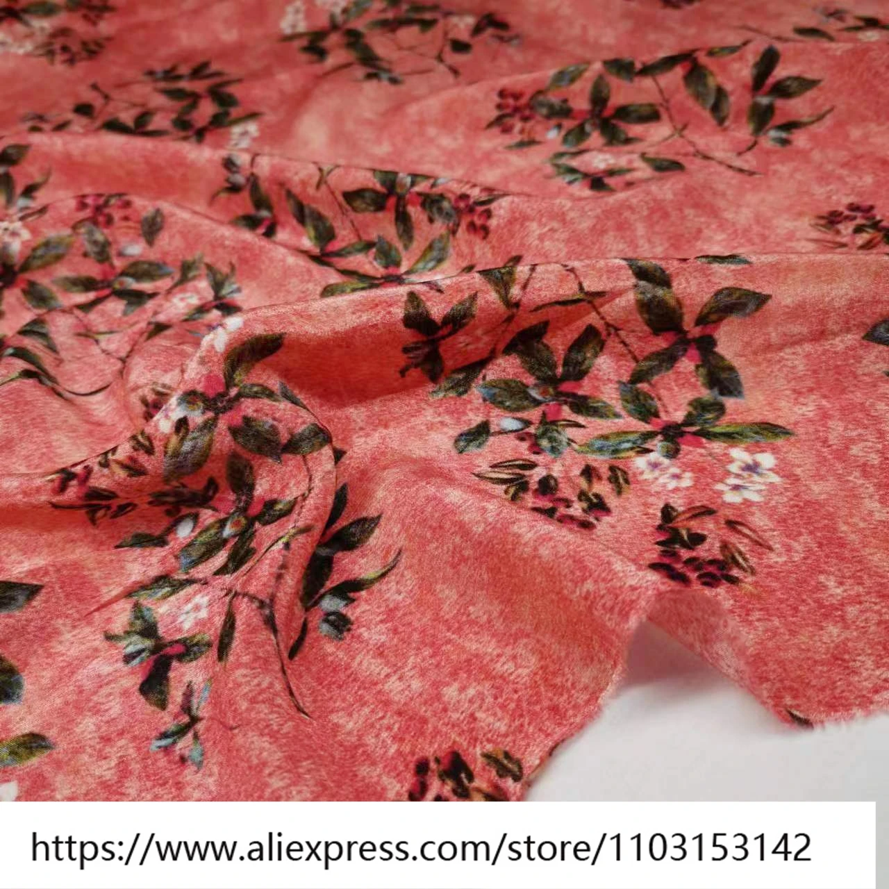 

Summer Light and Micro Transparent Printed Silk Crepe De Chine Fabric Breathable Skirt Fashion