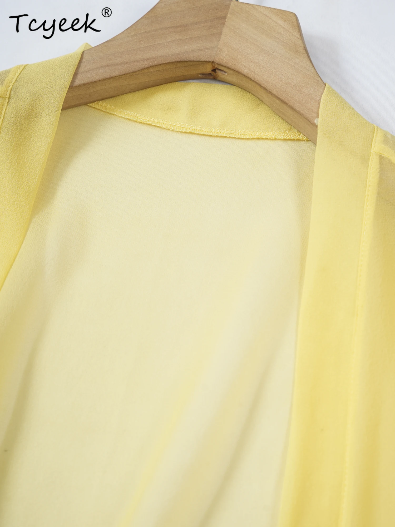 Tcyeek 100% Mulberry Silk Summer Short Sleeve Tank Top Exterior V-neck Solid Color Lace Up for Sun Protection Cardigan 여름가디건