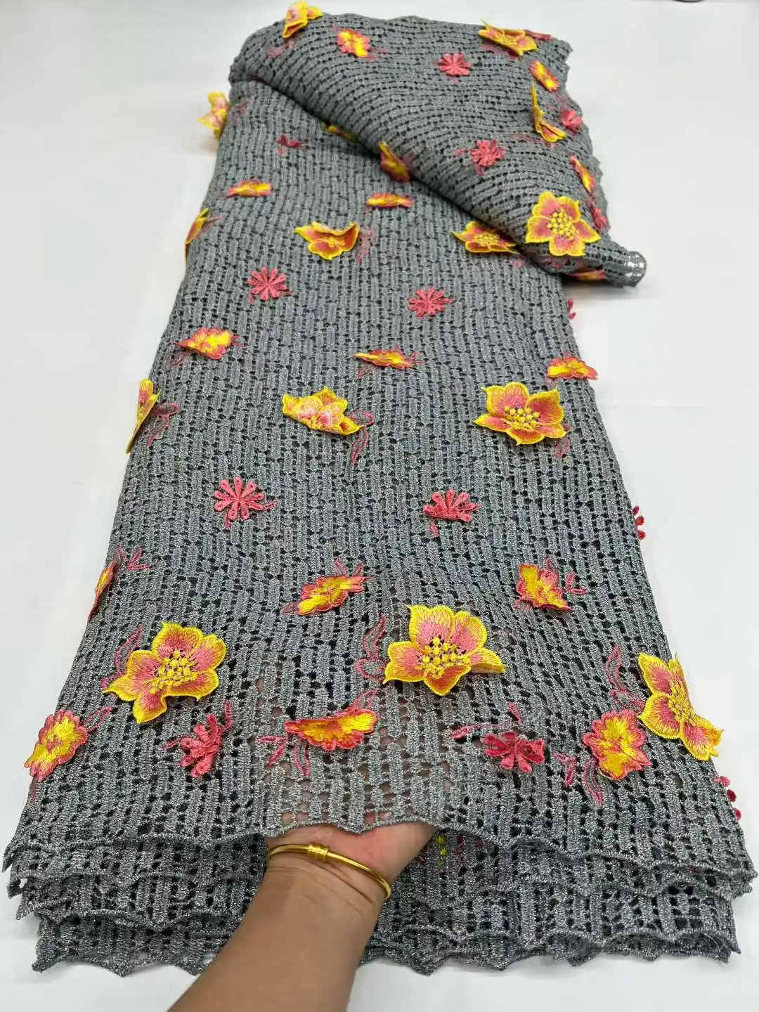 

2026 Новейший шнур с 3D цветами, кружево 2026 Роскошные африканские роскошные ткани, оранжевый, нигерийский гипюровый шнур, кружево для шитья ткани