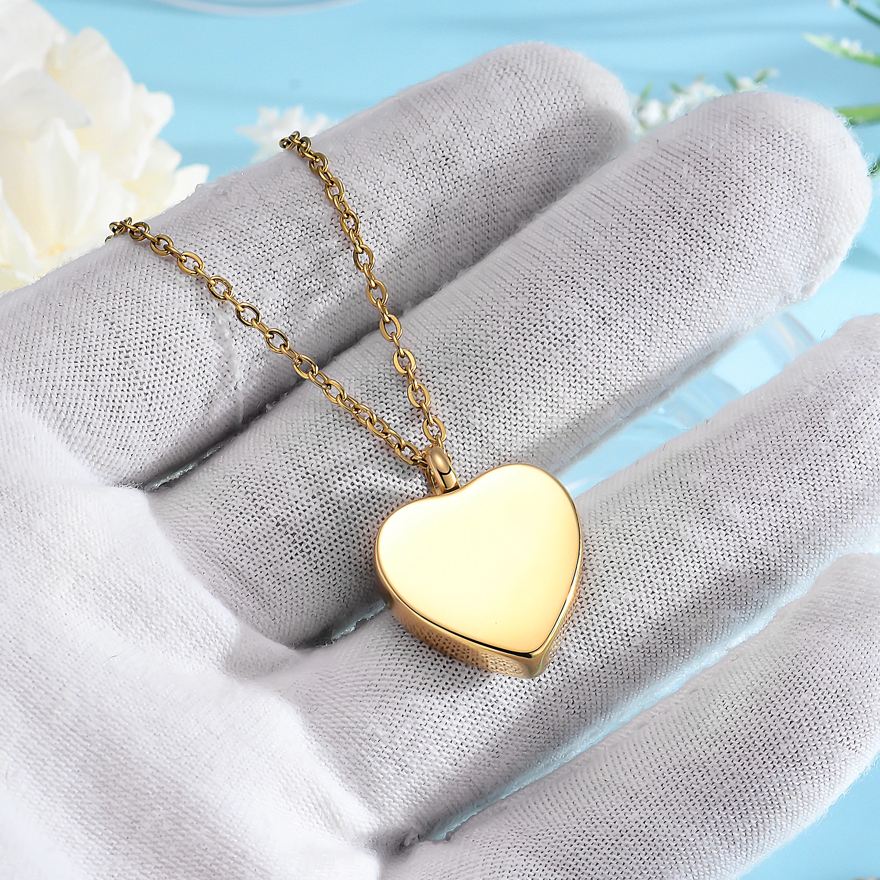 Herzförmige Urnen-Halsketten für Asche für Frauen und Männer, Kremations-Anhänger-Halskette für Asche aus Edelstahl, personalisierbarer Gedenkschmuck – Detail 7