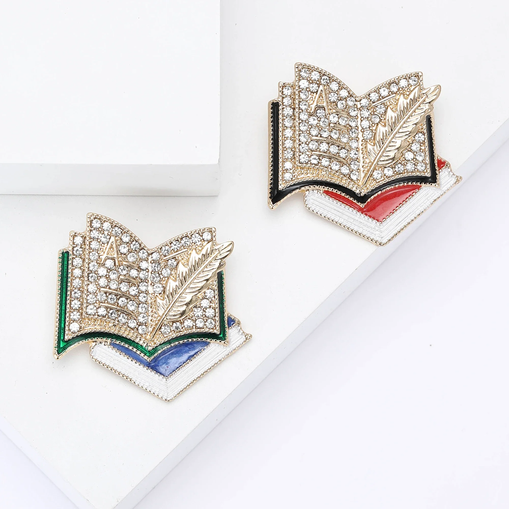 Fashion Rhinestone Quill Pen Book Brooch Women Unisex Enamel Drawing Board Study Pins Event Party Decoration Clothes Accessories