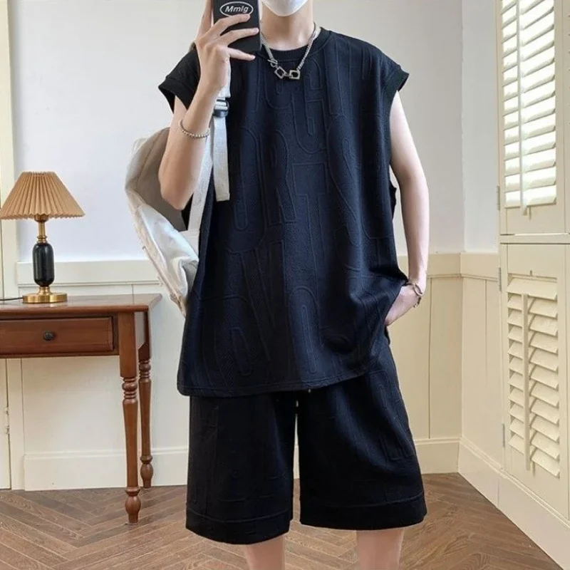 

Plain Man Sets Jacquard Sleeveless Two Piece Set Korean Style 2025 Casual Outfit Stylish Cool Chic T-shirts Shorts Suits for Men