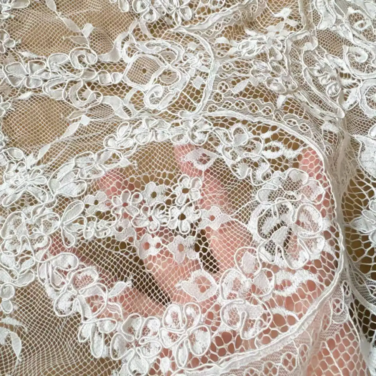3M Breite 70CM Handgefertigter Seil-Stickerei-Spitzenstoff, Hochwertige Kleider, Hochzeitskleider, Brautkleidungszubehör Stoffe zum Nähen – Detail 4
