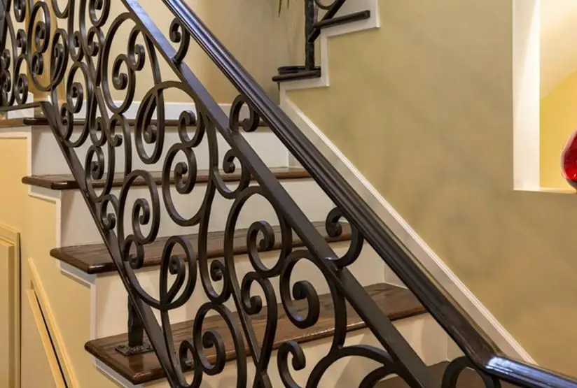 Indoor Luxury Wrought Iron Railing Balcony Balustrades Staircase China