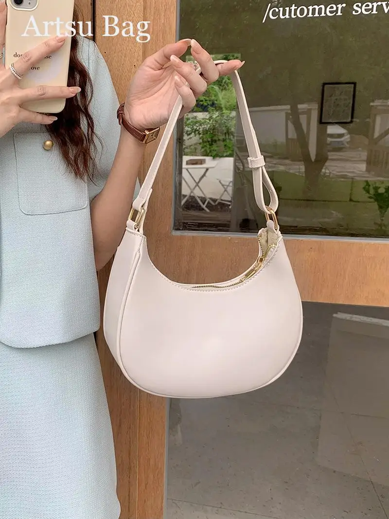 New Half Moon Bag Women Underarm Bag Simple and Versatile Shoulder Handbag Textured Stick Bag Female Crossbody Bag