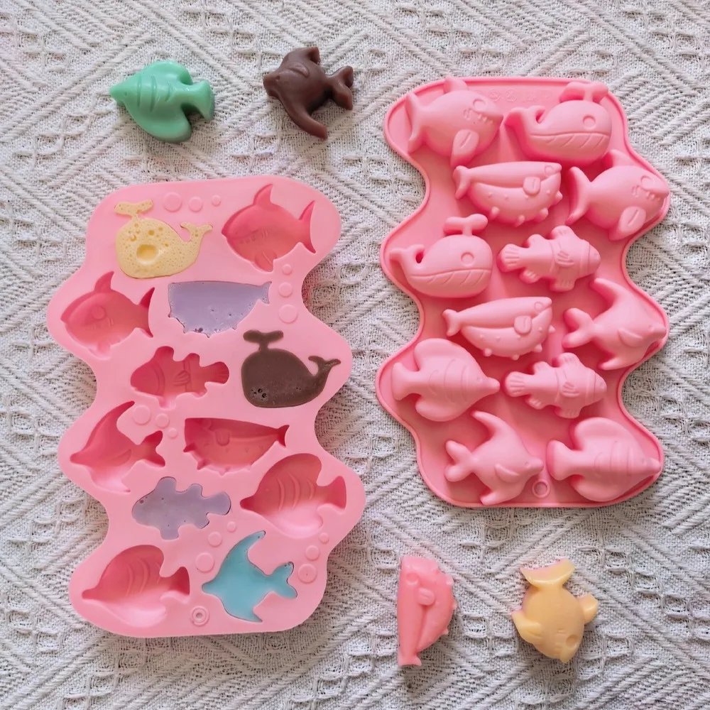 1pc 12 cavity 6 models, small fish shaped silicone molds, used for chocolate, desserts, cookies, DIY non stick baking molds
