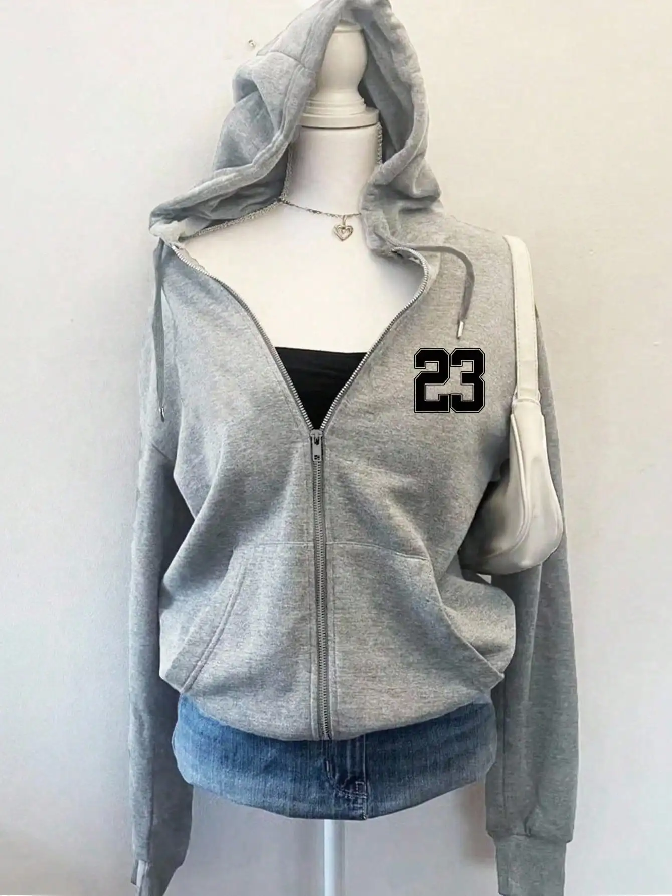 

Серая толстовка на молнии с капюшоном и ярким принтом цифр, свободный крой, повседневная одежда для осени/зимы