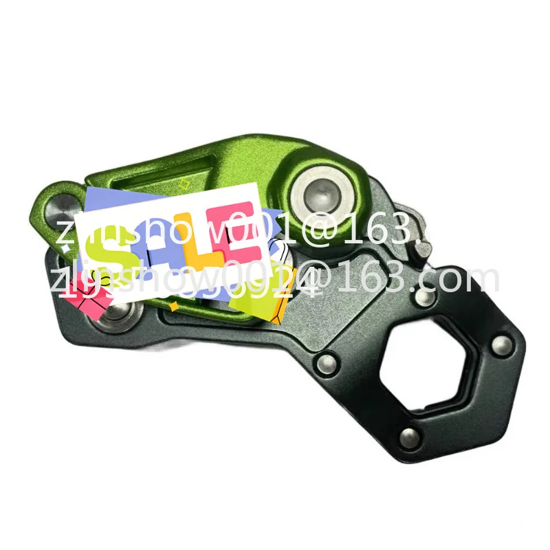 Mountaineering and rock climbing downhill equipment anti-panic manual descender aluminum alloy protective equipment