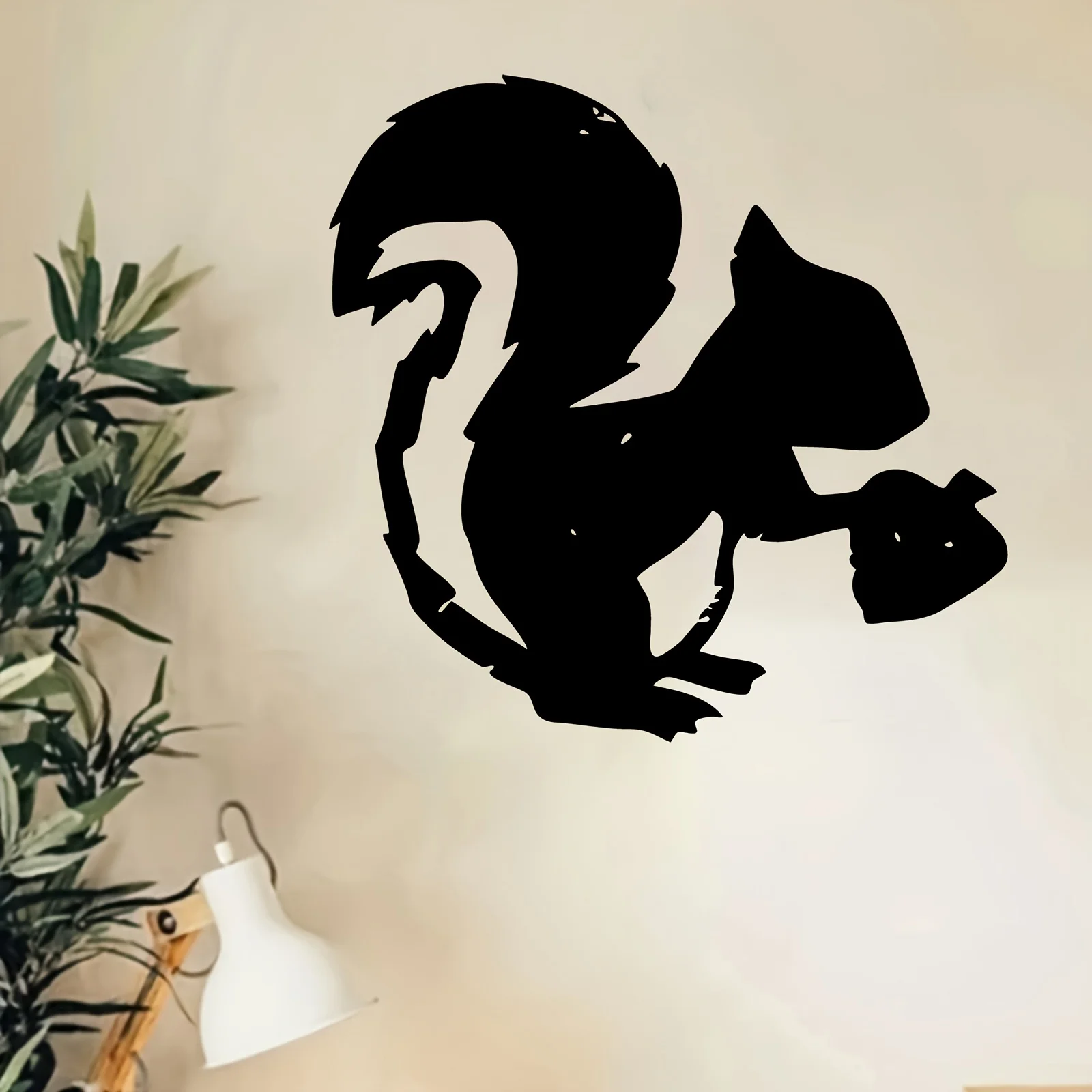 Brand Metal Wall Art Squirrel Statue Mural Weather Resistant Garden Fence Patio Animal Decor