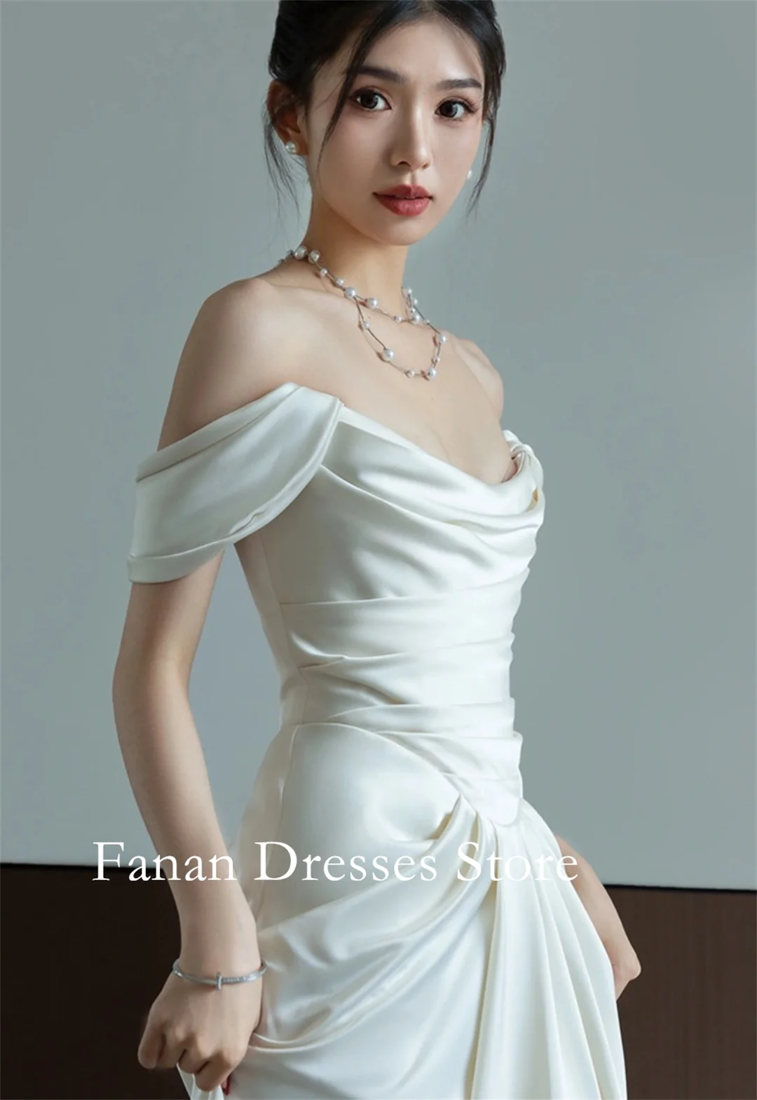 FANAN Korea Schoudervrij Vloerlengte Korte mouwen Ruches Bruidsjurken Zacht satijn Korset Trouwjurken  soi Elektro Ivoor Custo