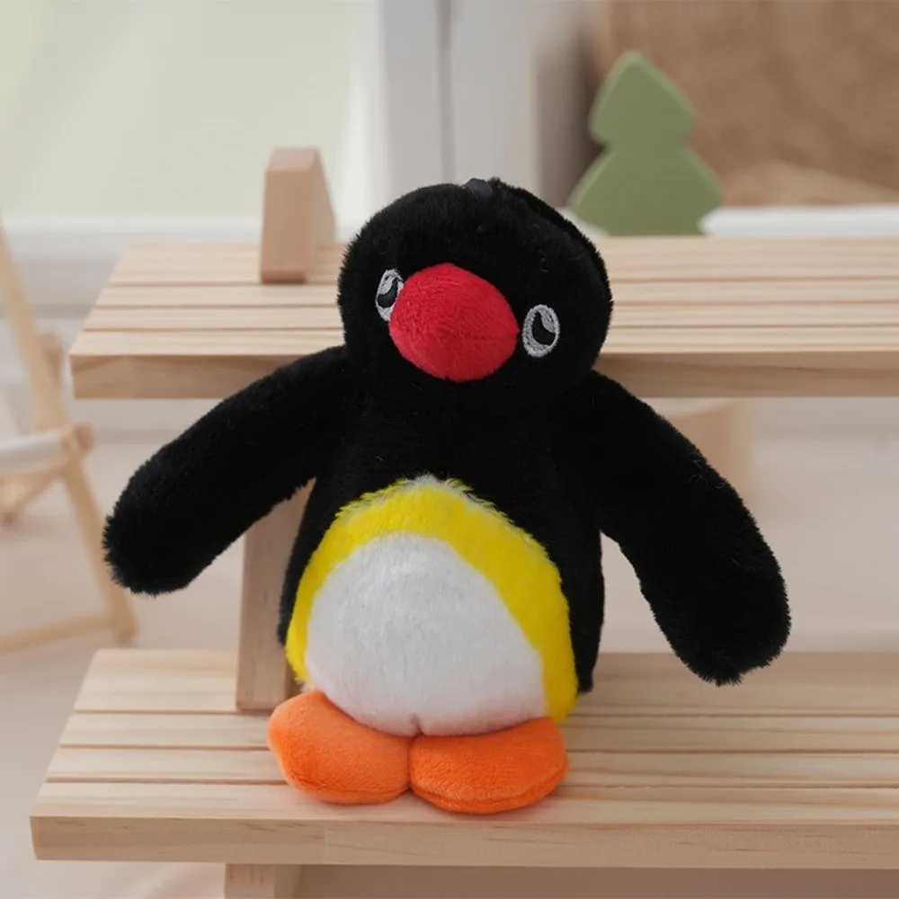 Stofftier Pinguin Plüsch Schlüsselanhänger Lustiger süßer Pingu Puppenanhänger Cartoon 15 cm Gefüllter Pinguin Schlüsselanhänger Rucksack Charm