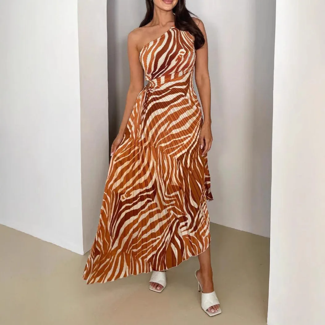 

2025 Summer Fashion New Lace-up Pressed Pleated Printed One-shoulder Sleeveless Waist Dress