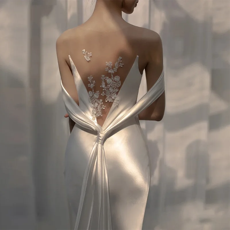 Robes pour femmes robe de mariée légère en Satin français mariée sirène conception de Niche douce forêt Style robe de mariée blanche avec Train