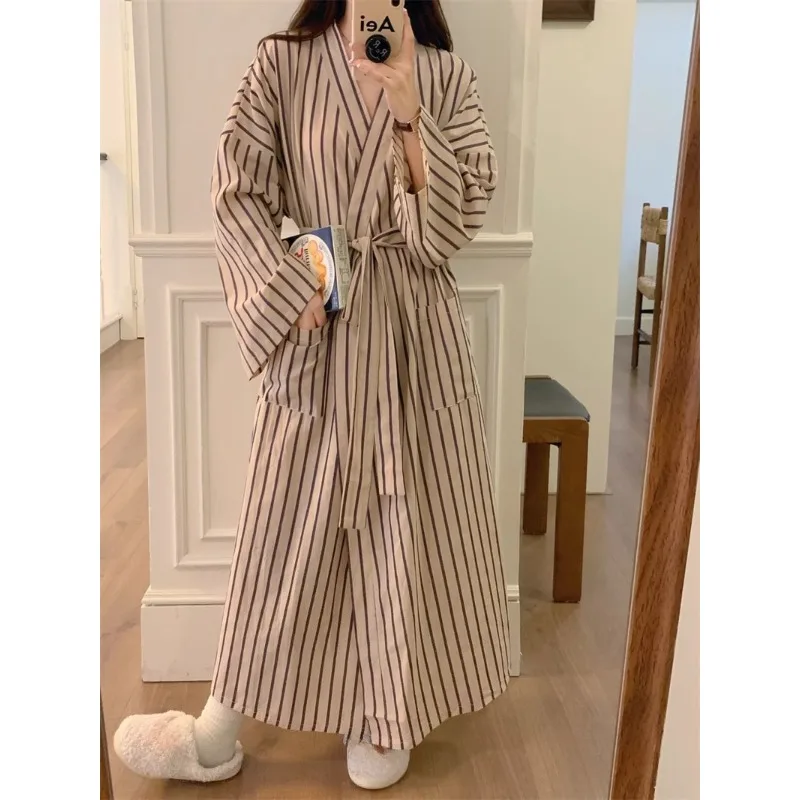 Women's Bathrobe: All-Season Long-Sleeve Striped Kimono-Style Robe—loose-Fitting, Relaxed, Retro-Style Sleepwear and Loungewear