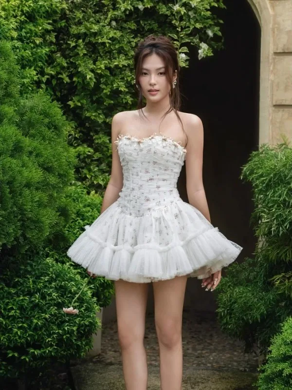 Sexy Sweet Lace Trim Tube Dress High Waist Puffy Skirt Fishbone Patterned Short Dress for Party Wedding Date Celebration