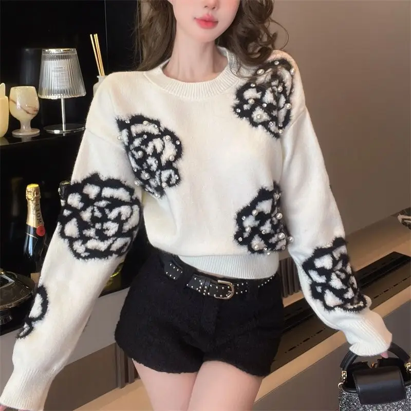 Fashionable Floral Beading Women's Knitted Pullovers Autumn Winter Elegant O-neck Slim Soft Vintage Sweaters