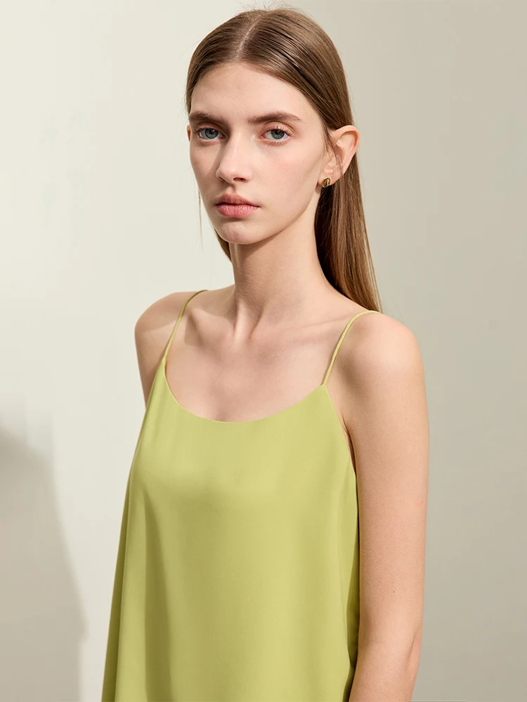 AMII Minimalism Camis For Women 2025 Autumn New Commuter Straight Solid Halter Chiffon Female Comfortable Casual Tanks 12411011