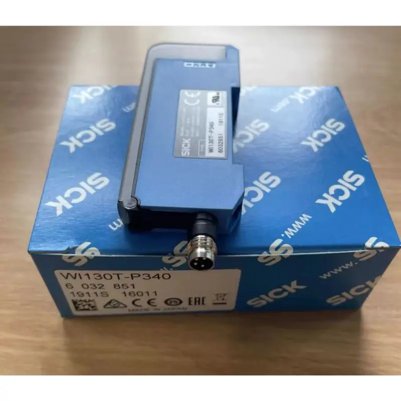 Brand new WI130T-P340 Order number: 6032851 Photoelectric Sensor Quick Shipping