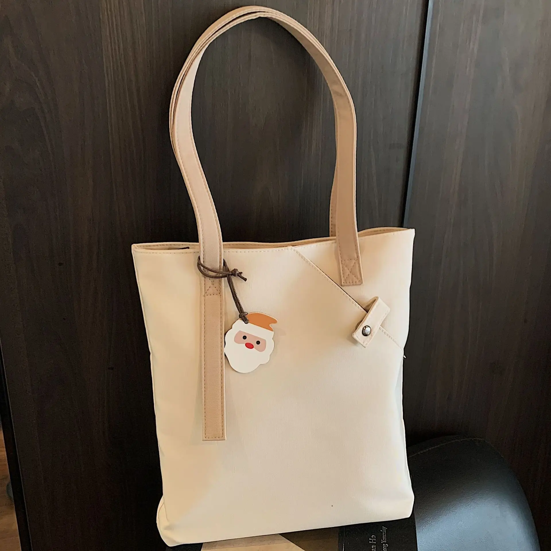 

Дизайнерская роскошная сумка, женская сумка высокого качества, классическая прочная стильная сумка через плечо, подходящая для офисных покупок, повседневного или вечера