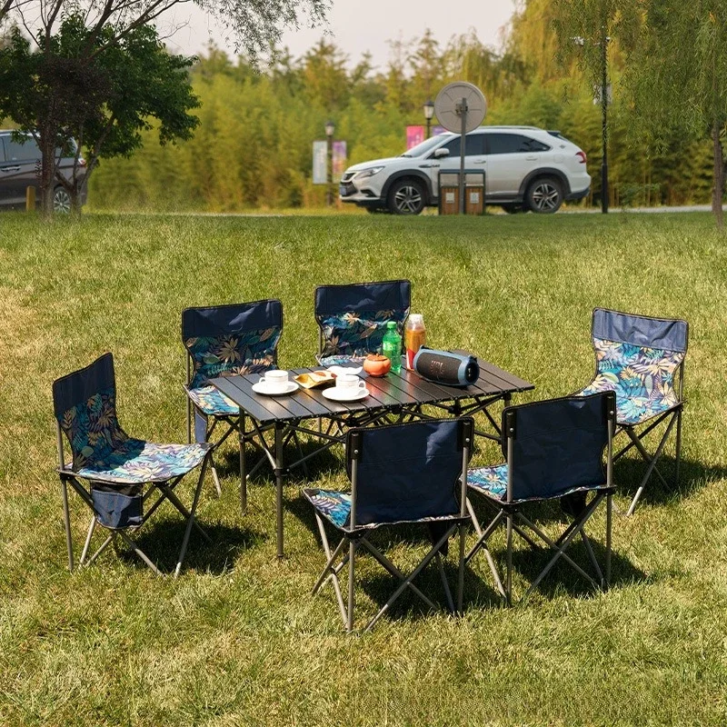 屋外折りたたみテーブル 金属製エッグロールテーブル ポータブルキャンプピクニックテーブル 屋台テーブル キャンプバーベキュー 自走旅行