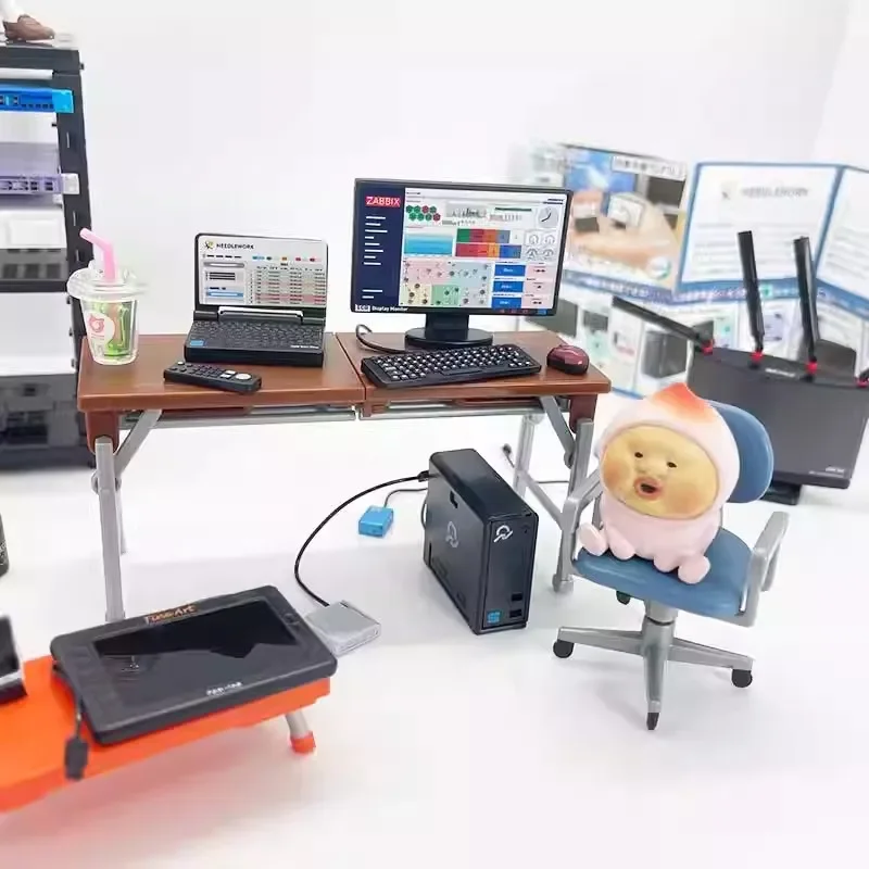 الأصلي Gashapon لعبة الكبسولات الشكل أنيمي Mini Zabbix يده لعبة كمبيوتر وحدة التحكم عرض لوحة المفاتيح نموذج مصغر