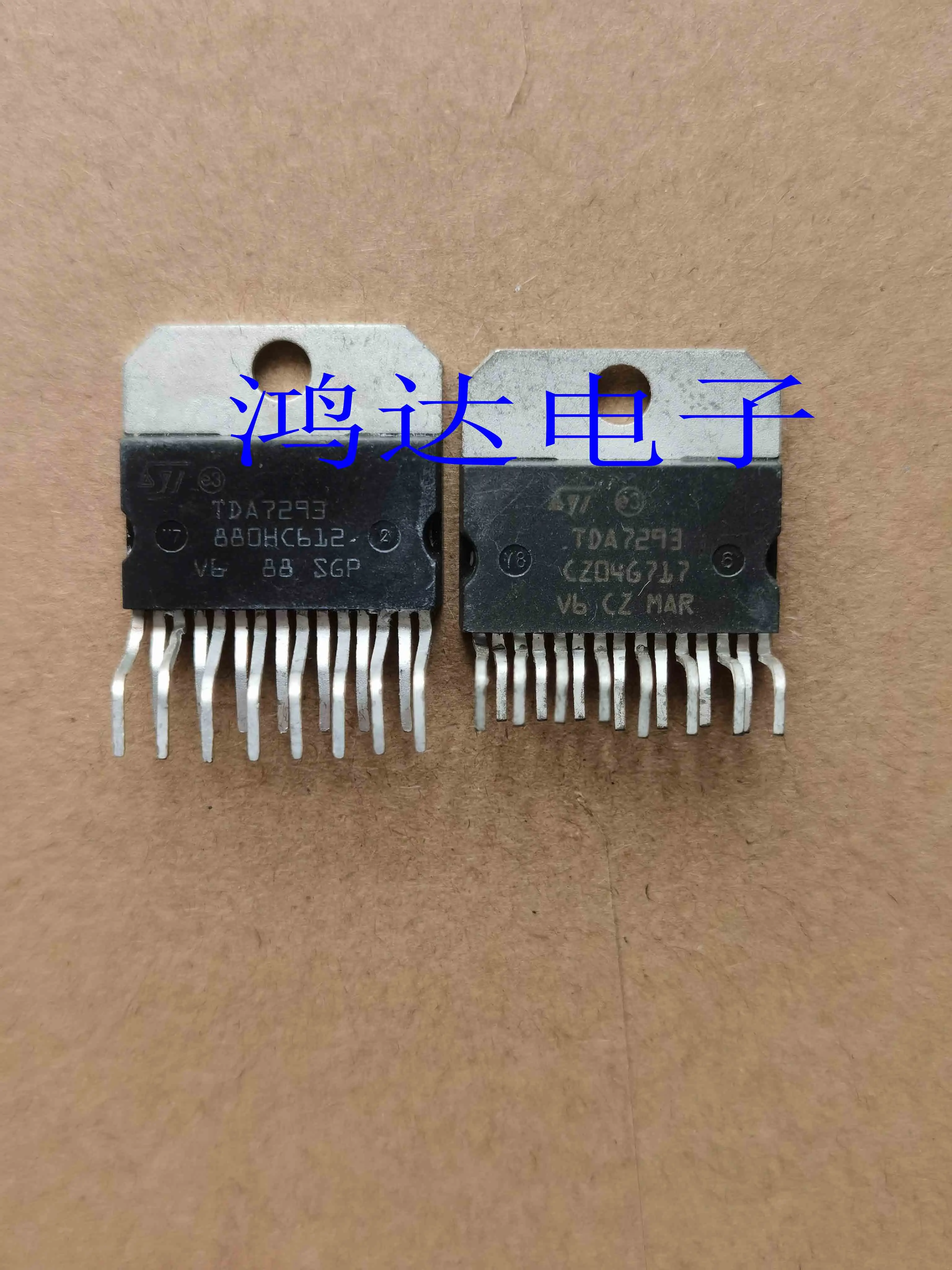 

TDA7293 100 Вт IC 10 шт.