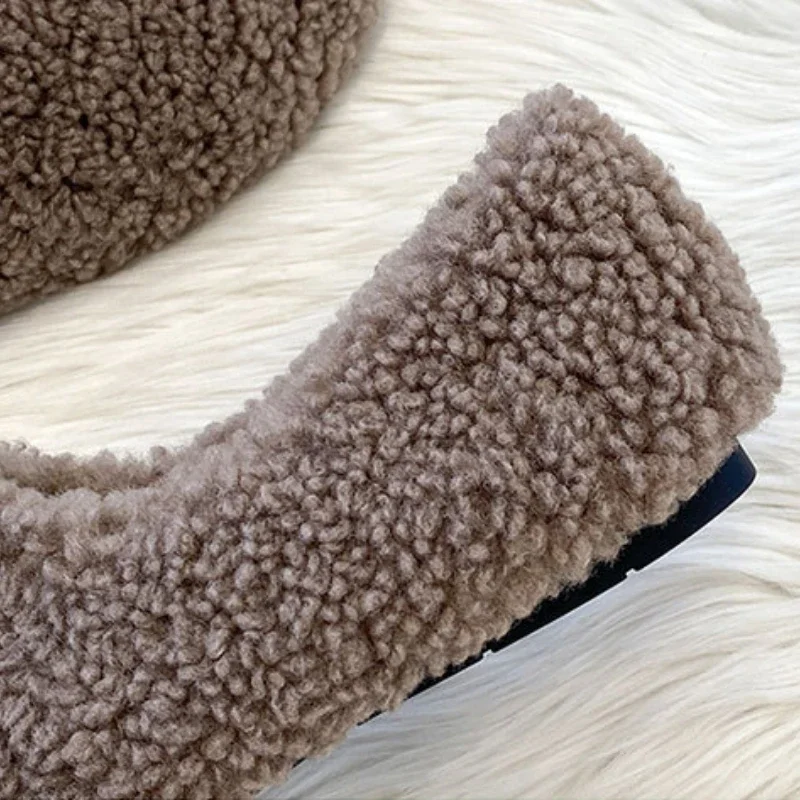 34-43 Size Lambwool Moccasins Femme Curly Sheep Fur Flats Woman Warm Plush Loafers Winter Cotton Shoes Women Furry Snow Boot