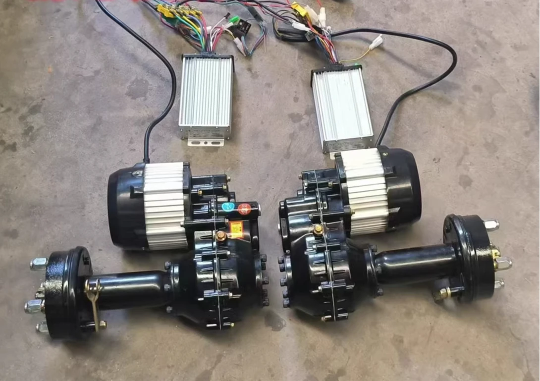 Elektrischer Raupenwagen, Tank, ferngesteuerter Doppelmotorantrieb