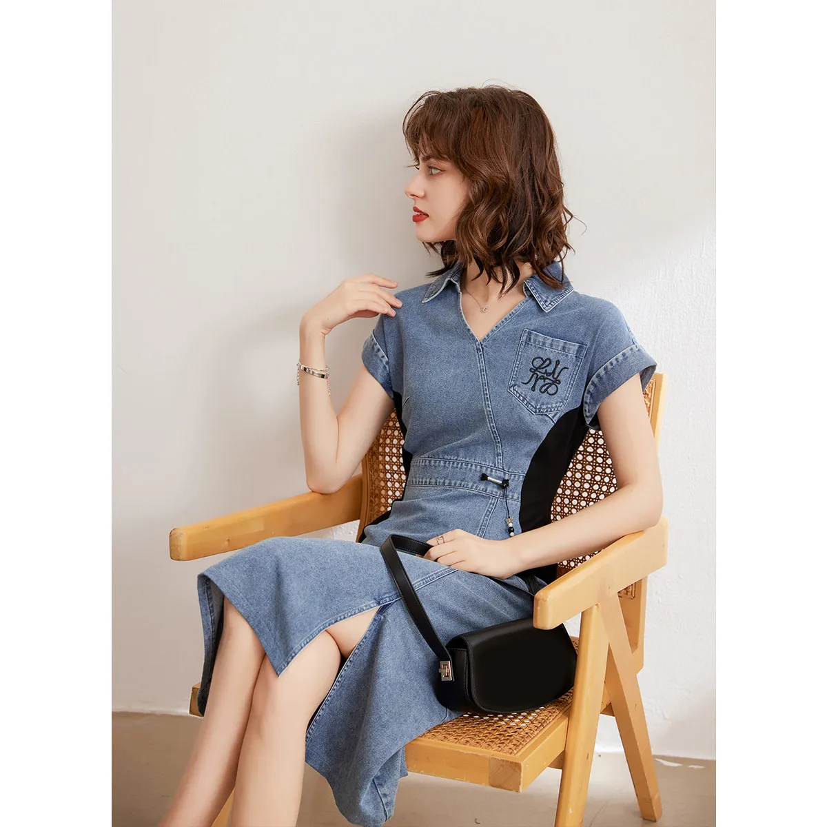 LOUIS YAO Denim Dress V Neck Short Sleeve Dress 2024 Summer Slim Fit Embroidery Fashion Long Dress