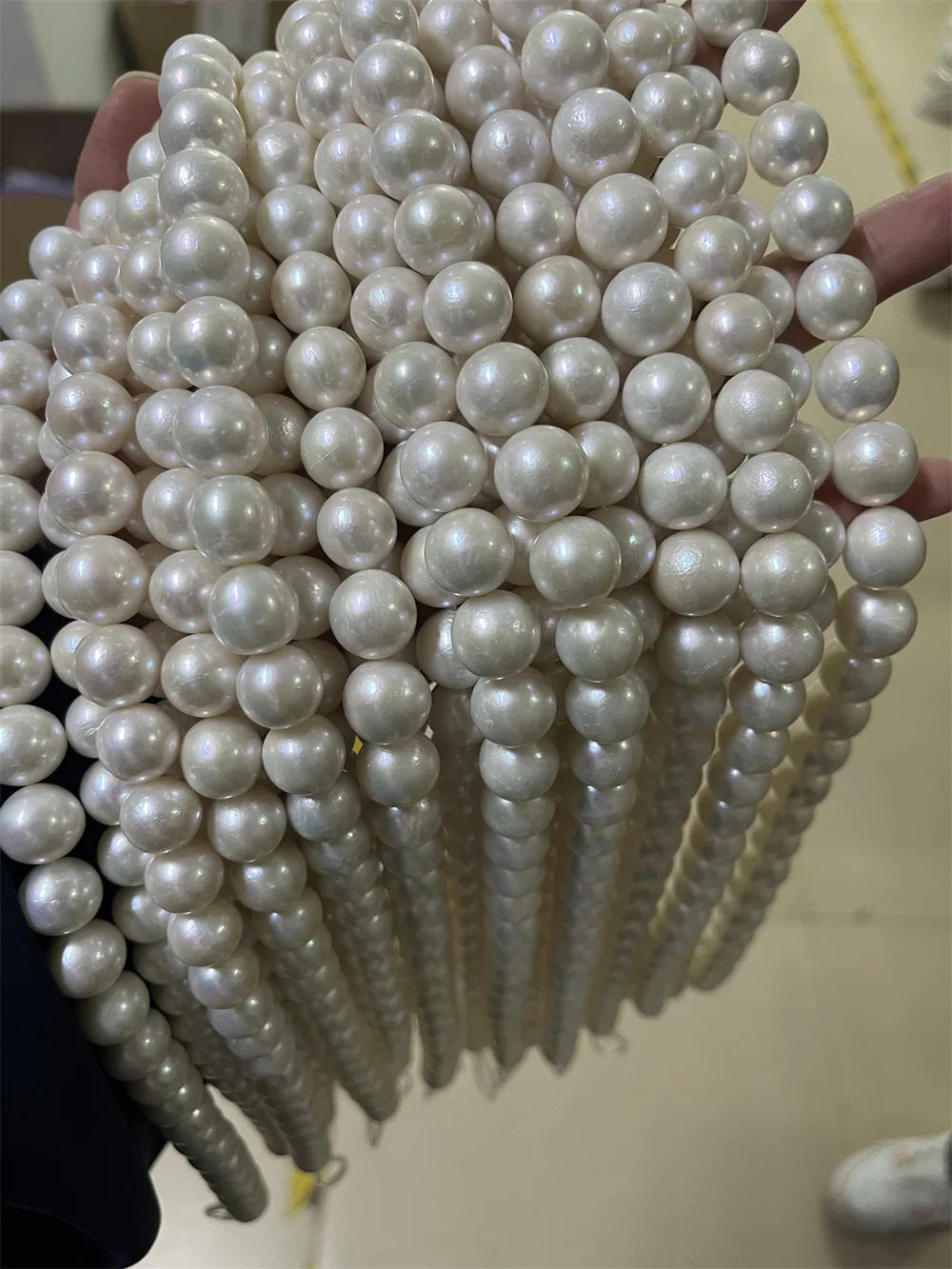

New product wholesale price AAA11-14mm natural Nanhai round bead necklace 18in/925s