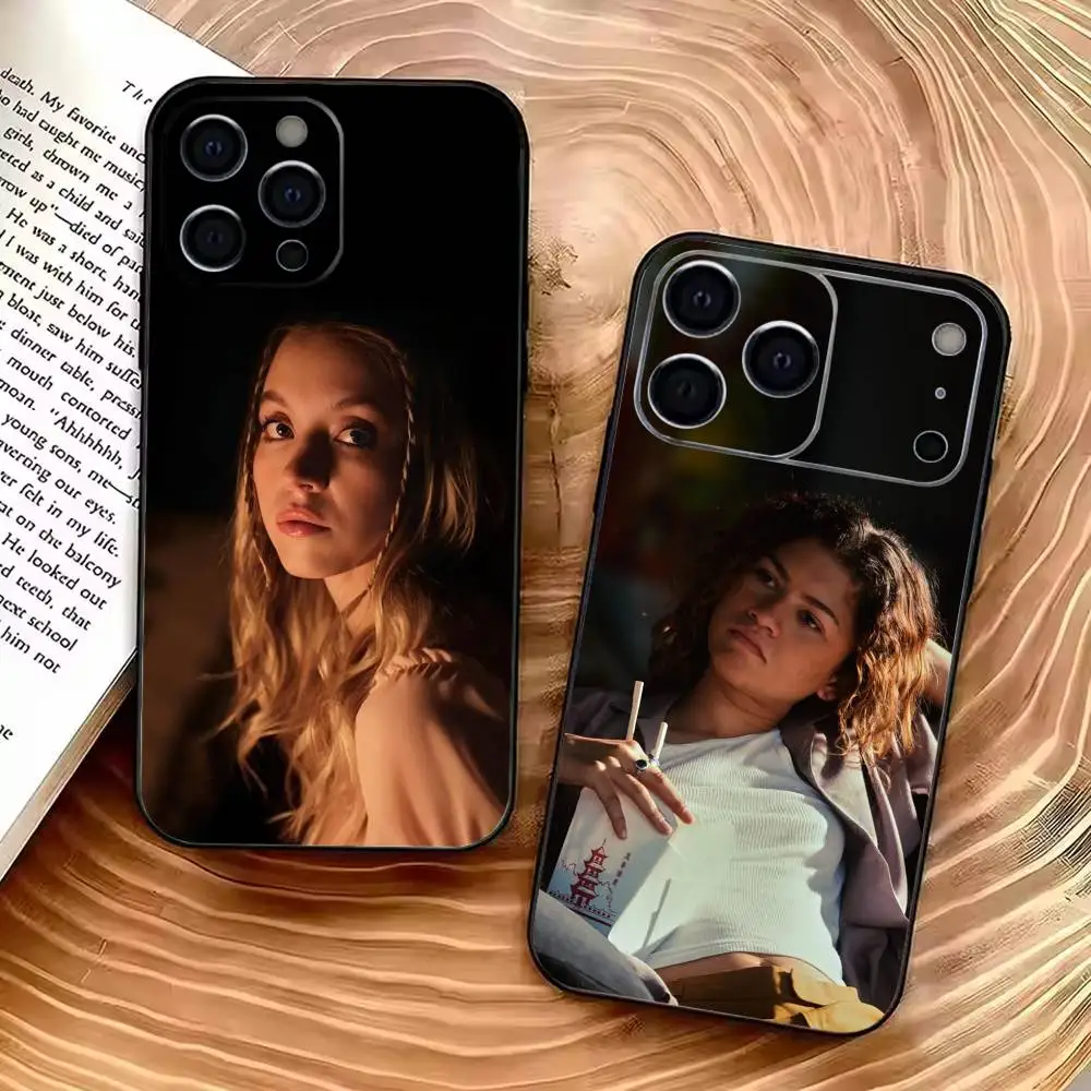 Coque de téléphone E-Euphoria Season-n pour iPhone 12 13 14 15 16 17 Pro Max, légère et pratique, en noir souple
