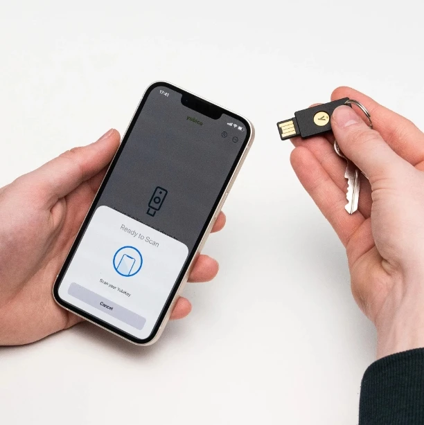 YubiKey 5 Series YubiKey 5 NFC USB MCU Evaluation Boards  IC Development Tools Security Key Password Key
