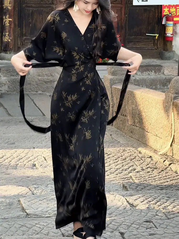 

Elegant New Chinese Style Women's Dress Unique Zen Inspiration High Waist A-Line Long Skirt V-Neck Short Sleeve Summer 2025
