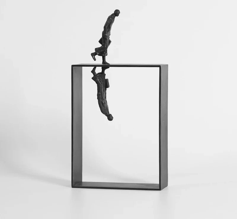Minimalist Metal Character Ornaments Abstract Reflection Statue Figurines Desktop Home Decoration Crafts Sculpture Miniatures